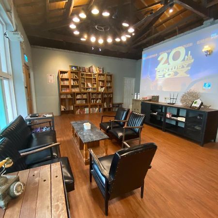 Tainan MacArthur Homestay Luaran gambar