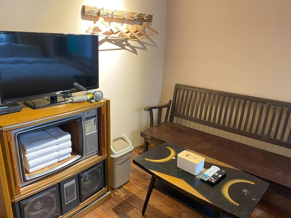 Tainan MacArthur Homestay Luaran gambar
