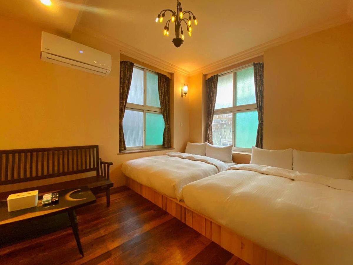 Tainan MacArthur Homestay Luaran gambar