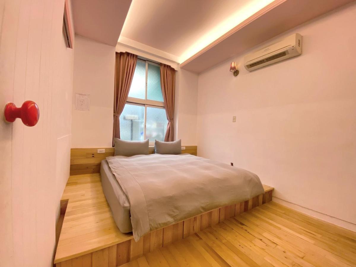 Tainan MacArthur Homestay Luaran gambar